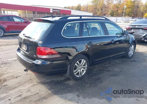 2013 Volkswagen Jetta Sportwagen 2.0L Tdi from USA, damaged, VIN 3VWPL7AJ2DM673863